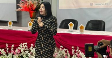 Débora Mafra fortalece luta pelos direitos das mulheres e projeta atuação política com foco no acolhimento e na transformação social